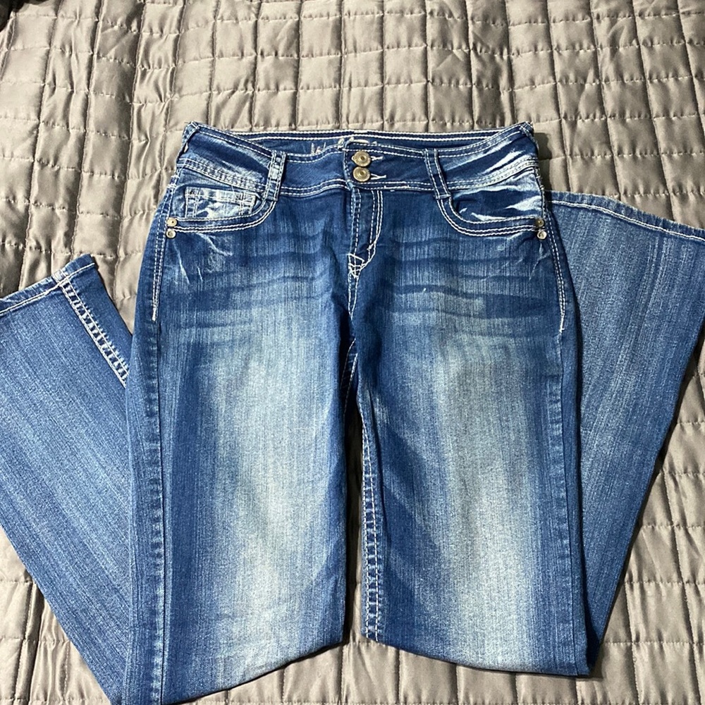 Wallflower jeans. Size 9. Perfect condition.